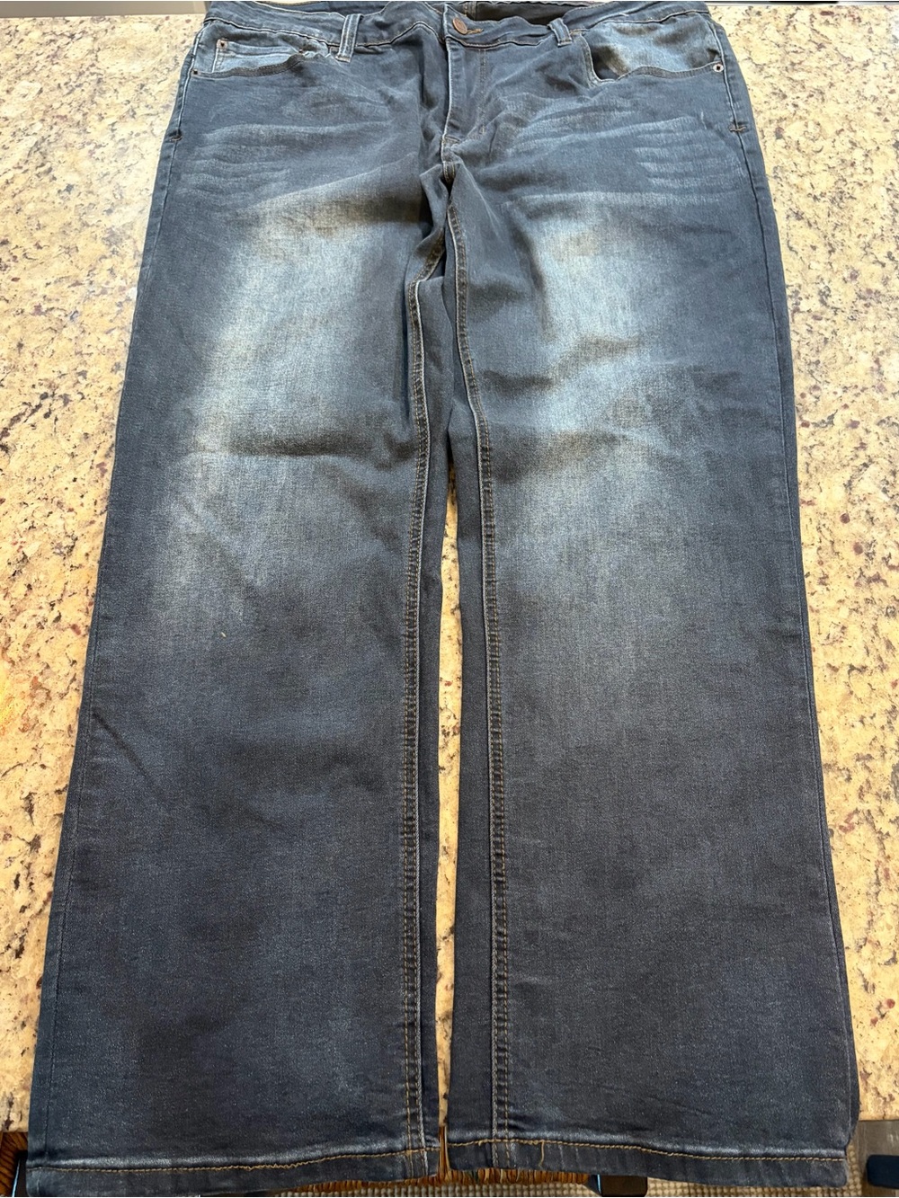 Izod Men's Indigo Straight Leg Jeans - Picture 3 of 8